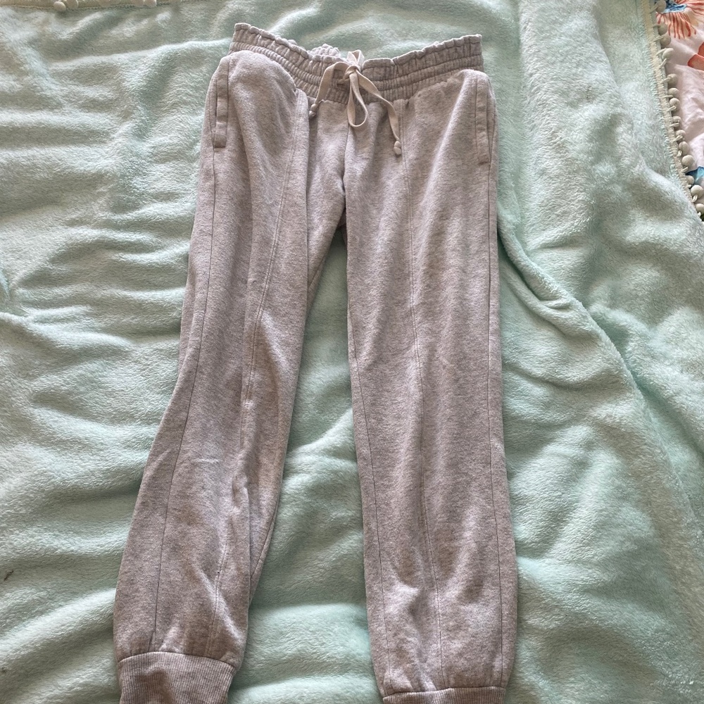 Grey sweatpants